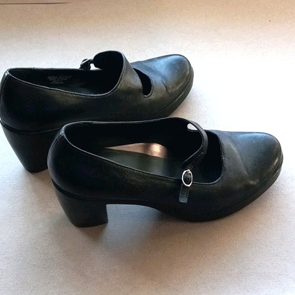 Dansko Tara shoes